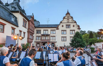 Romantisches Ambiente im Schlosshof